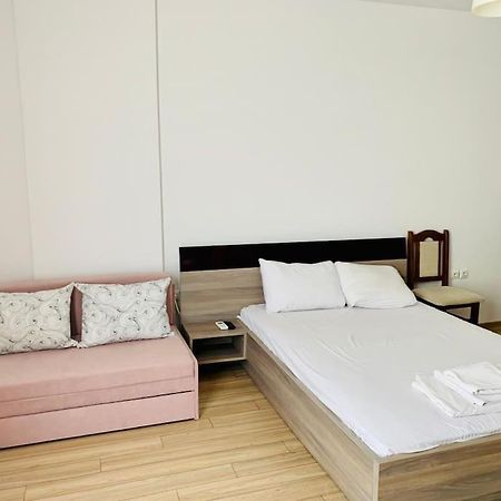 Romantic Rose Apartment Sofia Ngoại thất bức ảnh